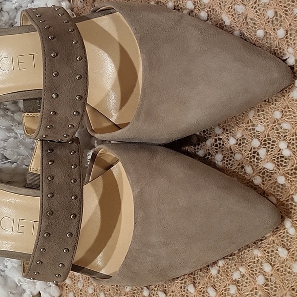 Sole Society Suede Heels - Picture 9 of 12